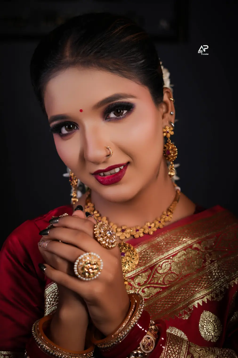 Glamorous party makeup look